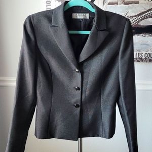 Tahari blazer, size 6, black/white dots
